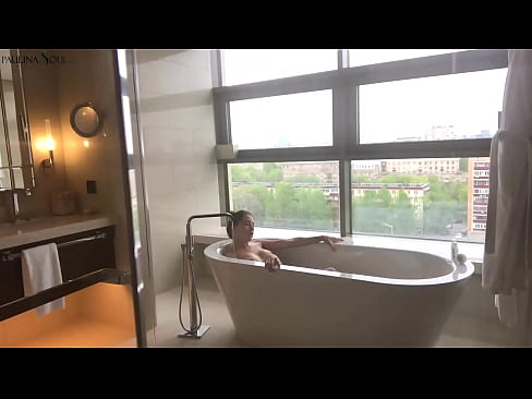 ❤️ Möhtəşəm babe Ehtirasla hamamda öz pişiyini çəkdi ❤️ Super seks az.pornokey.ru ❌️